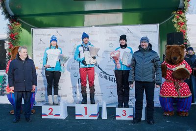 Курсанты академии Следственного комитета приняли участие в торжественных мероприятиях, организованных Всероссийским государственным университетом юстиции (РПА Минюста России) в честь Дня российского студенчества